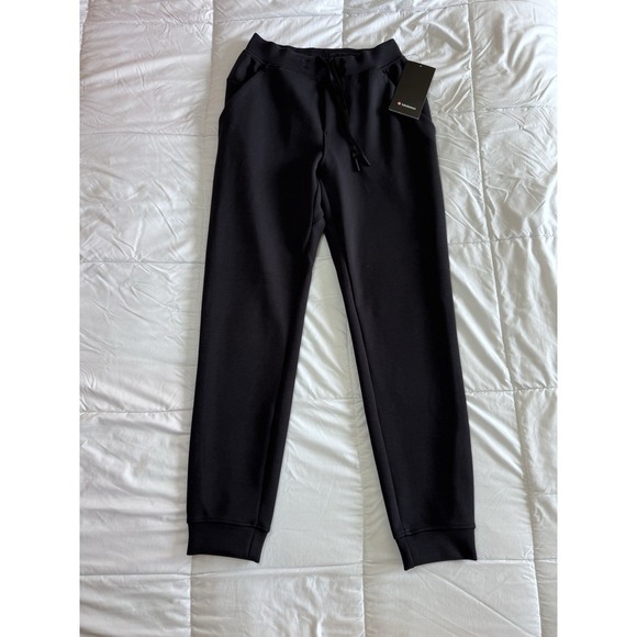 New Lululemon Smooth Spacer Jogger, Size XS Black Sweat Pants Lounge NWT $128 - Picture 1 of 12